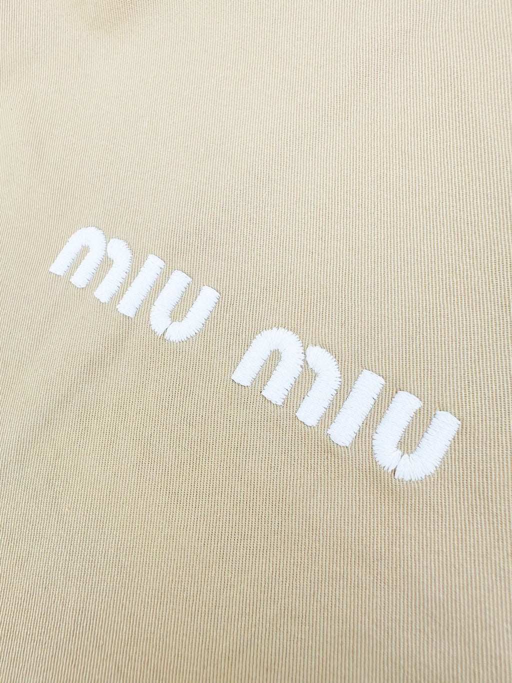 2026 Women's MM Logo Zipper Coat (FF806)