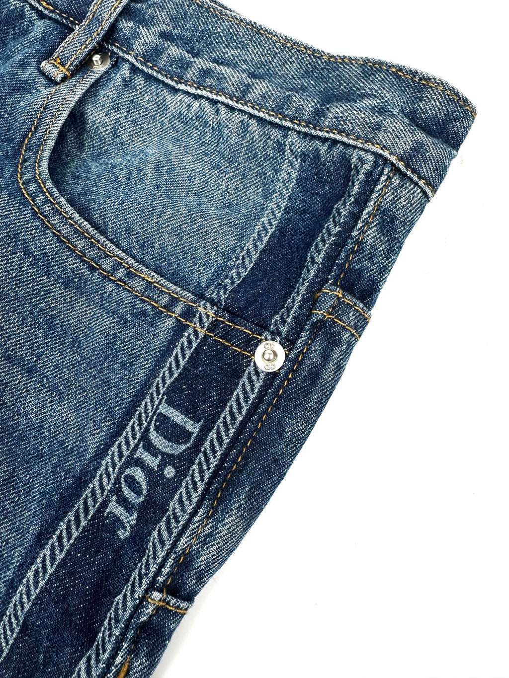 2026 New Style CD Laser Embroidered Denim Jeans (BB4008-B35)
