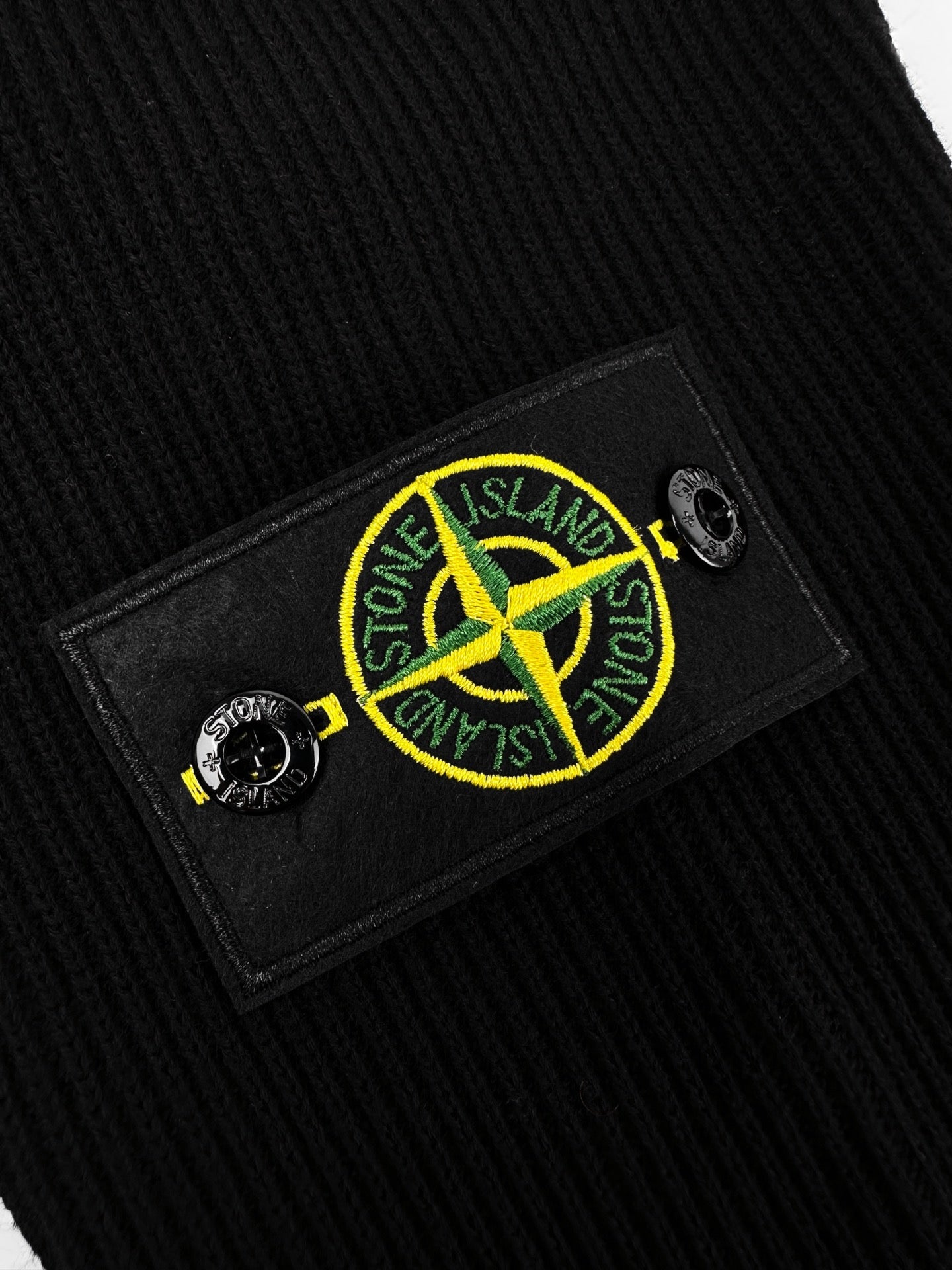 2026 New Model ST Badge Standing Collar Knit Sweater (AA1003-B10)