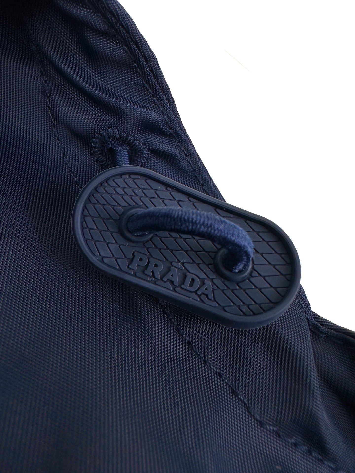 2026 New Model Triangle Brand Hooded Coat (BB888-B85)