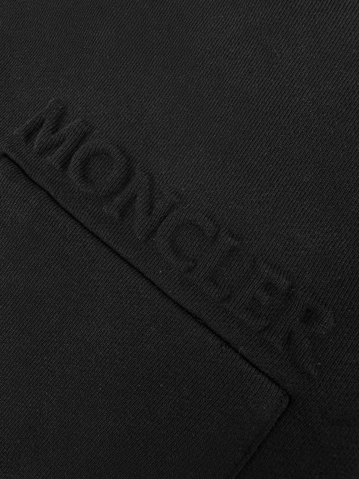 2026 New Model Mon Embossed Pocket T-Shirt (BB4022-A90)