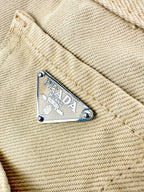 2026 New Model Triangle Brand Denim Pants (BB4015-B60)