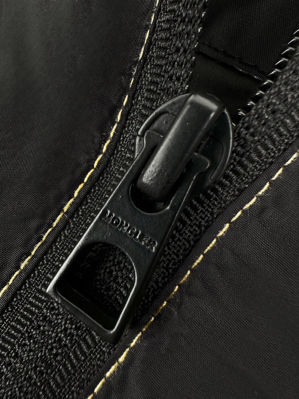 2026 New Model Mon Logo Zippered Pouch Jacket (BB4002-B55)