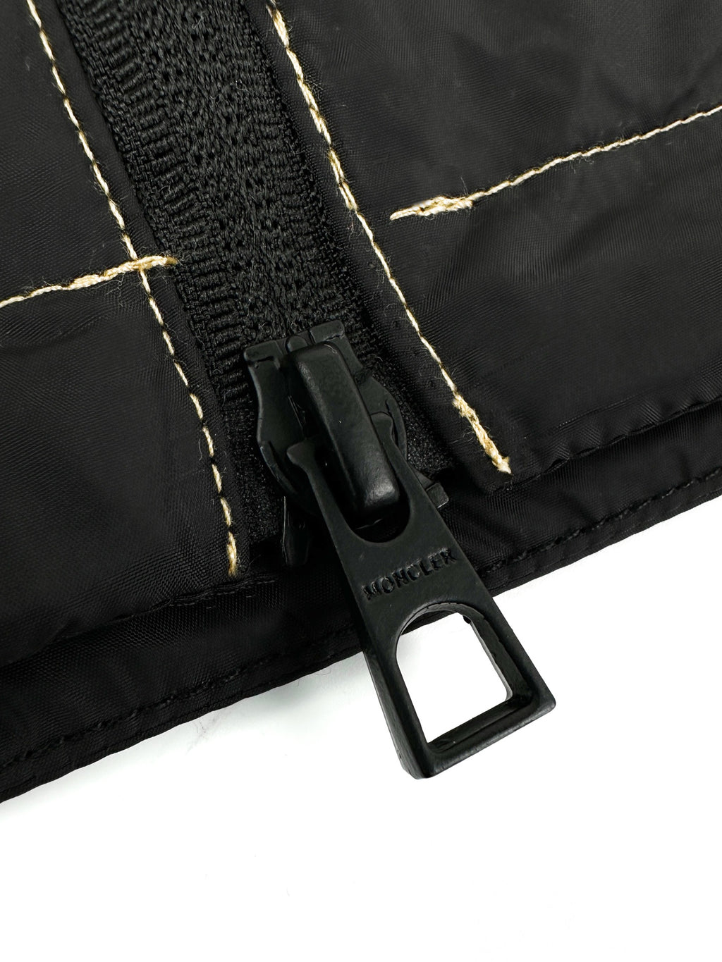 2026 New Model Mon Logo Zippered Pouch Jacket (BB4002-B55)