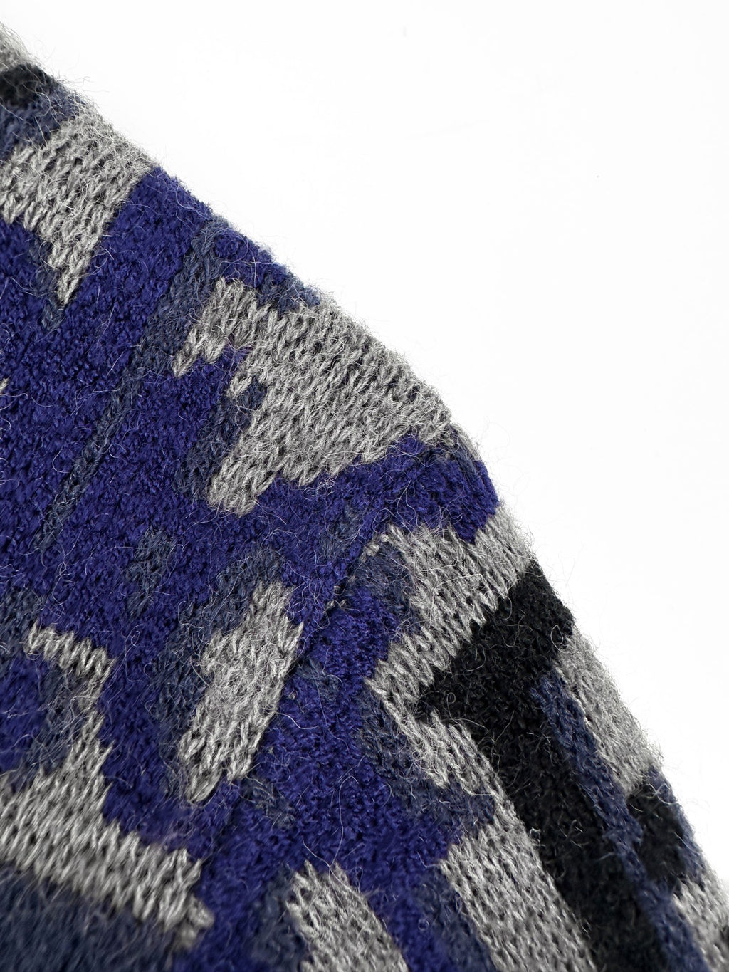 2026 New CD Gradient Full Printed Jacquard Sweater (AA636-B40)