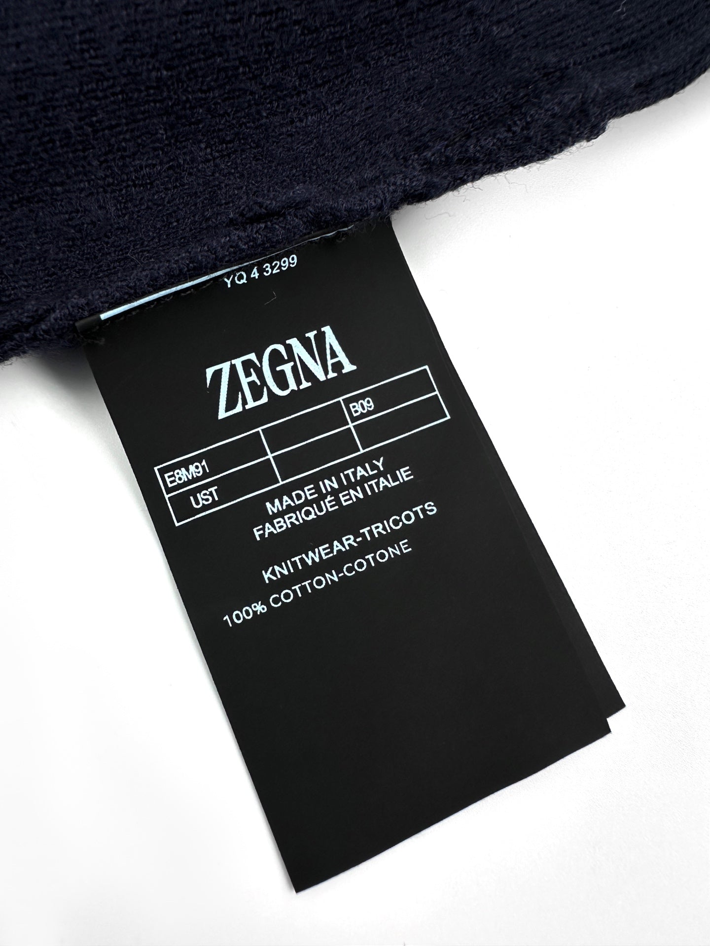2026 New Model ZE Striped Sweater (AA1009-B10)