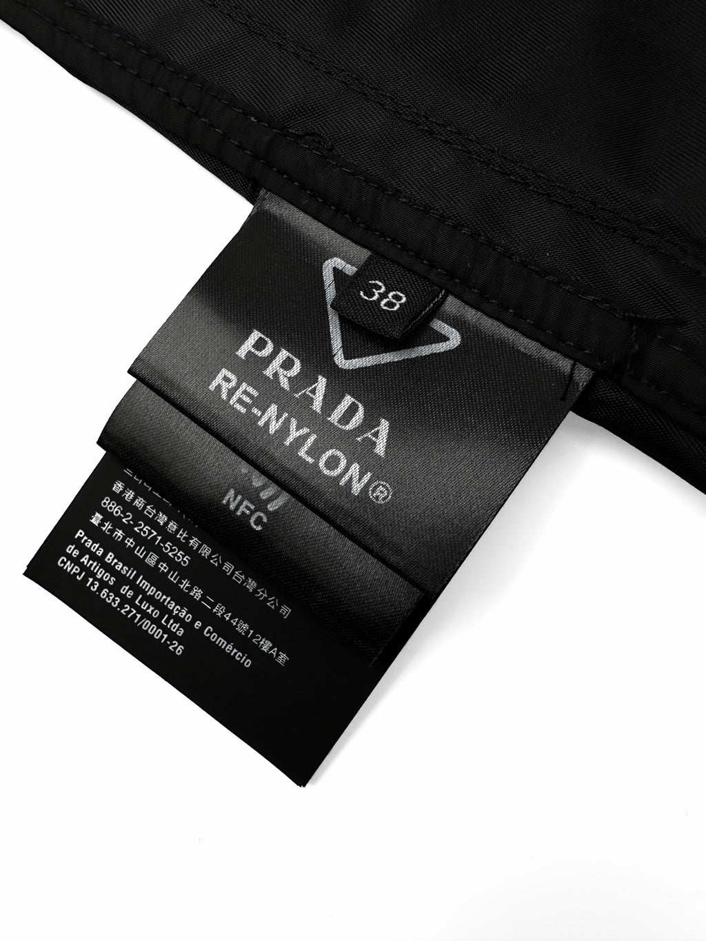 2026 Women's Triangle Brand Triangular Pattern Double-Button Coat (DD184)