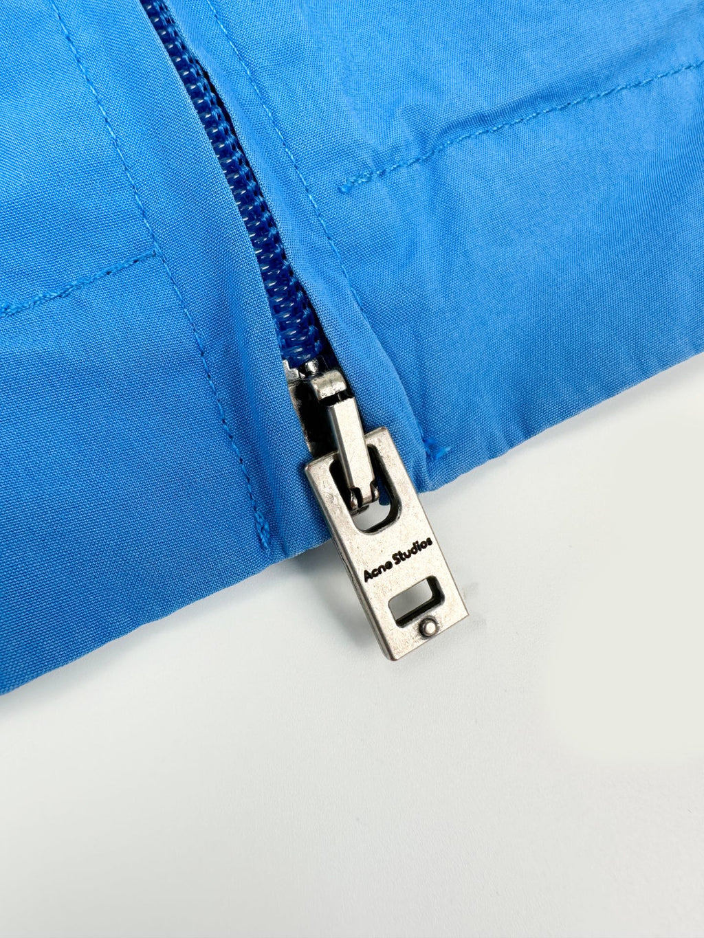 2026 New Model Acn Color-Matched Logo Zip-Up Jacket (25254-B75)
