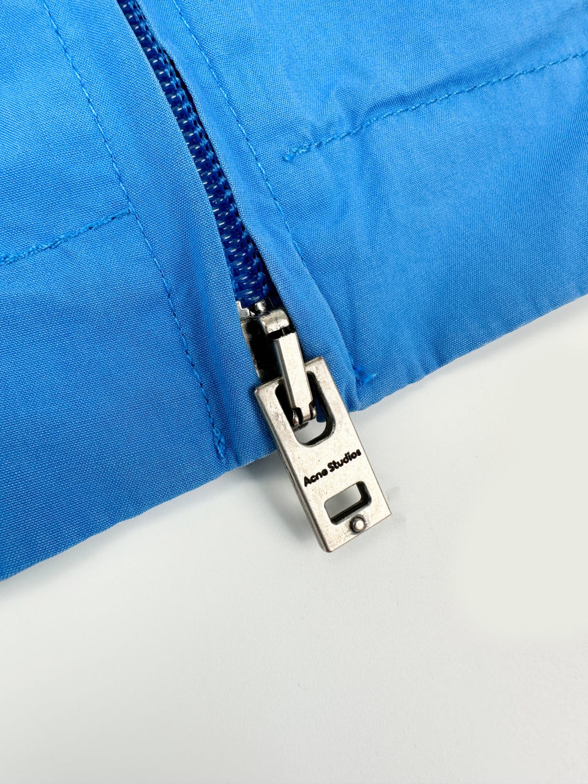 2026 New Model Acn Color-Matched Logo Zip-Up Jacket (25254-B75)
