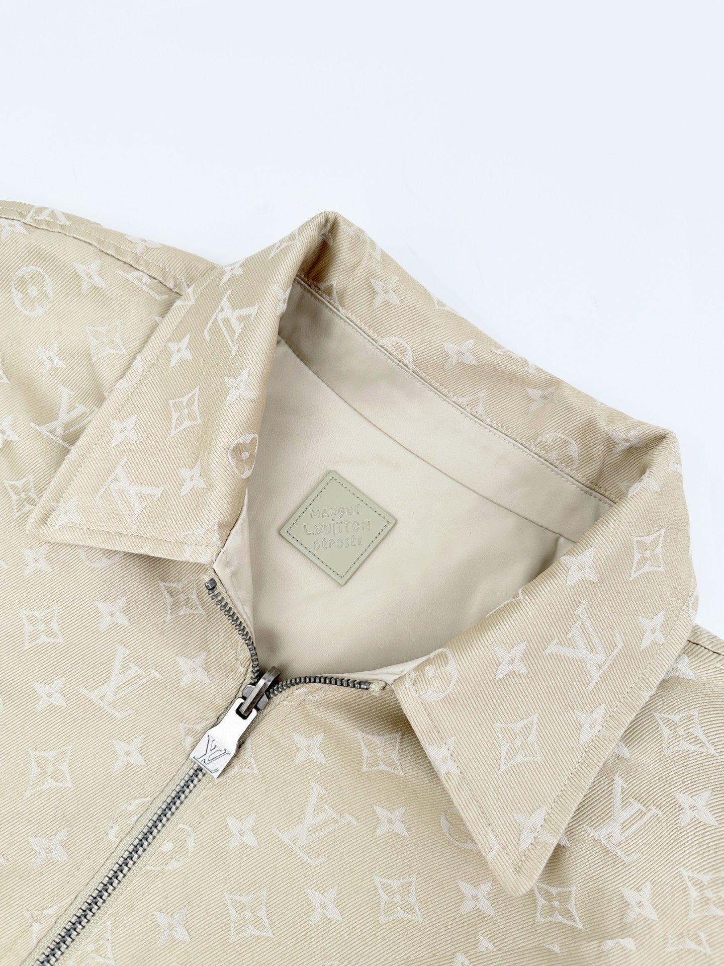 2026 New Model LY Embroidered Double-Sided Wearable Jacket (AA632-C20)