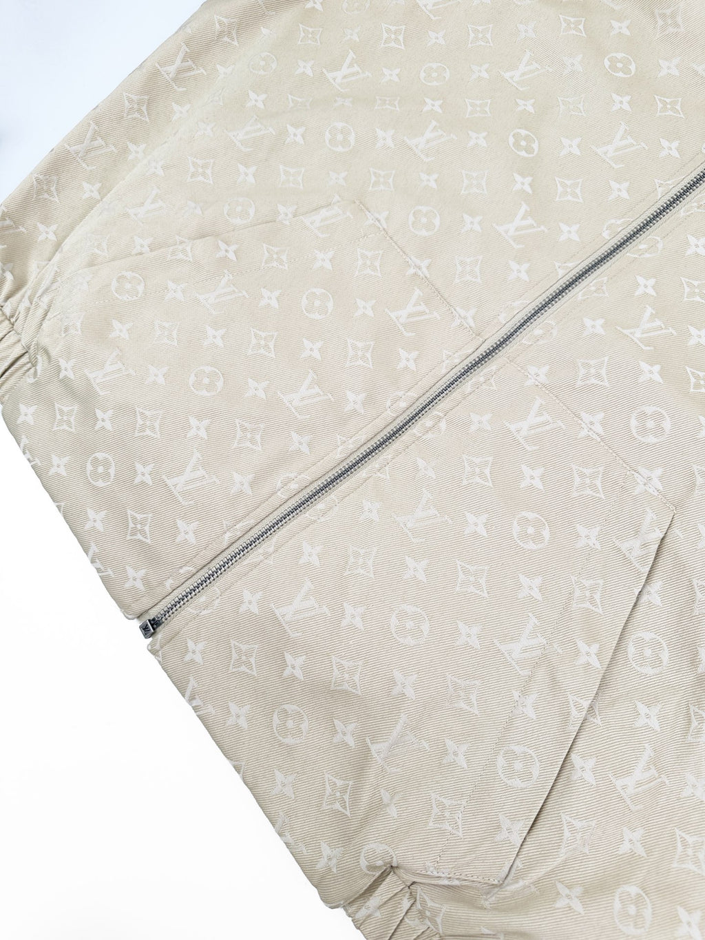 2026 New Model LY Embroidered Double-Sided Wearable Jacket (AA632-C20)