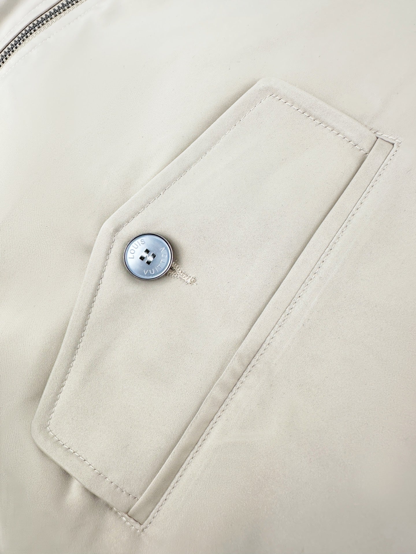 2026 New Model LY Embroidered Double-Sided Wearable Jacket (AA632-C20)