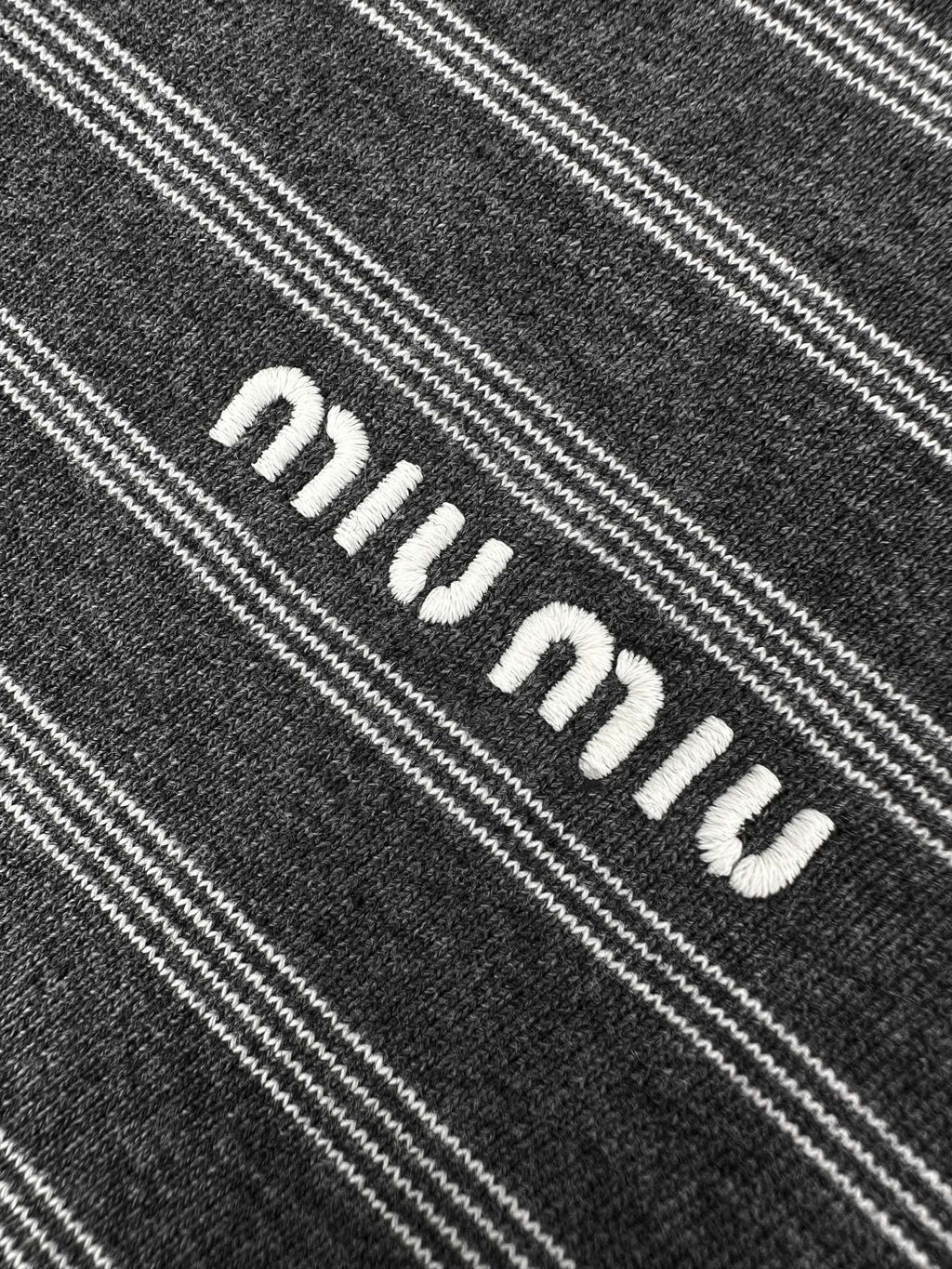2026 New MM Logo Striped Zip-Up Jacket (CC7019-C15)