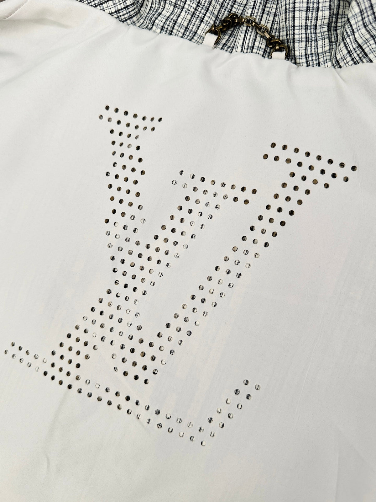 2026 New Model LY Logo Checkered Hooded Jacket (AA678-C15)