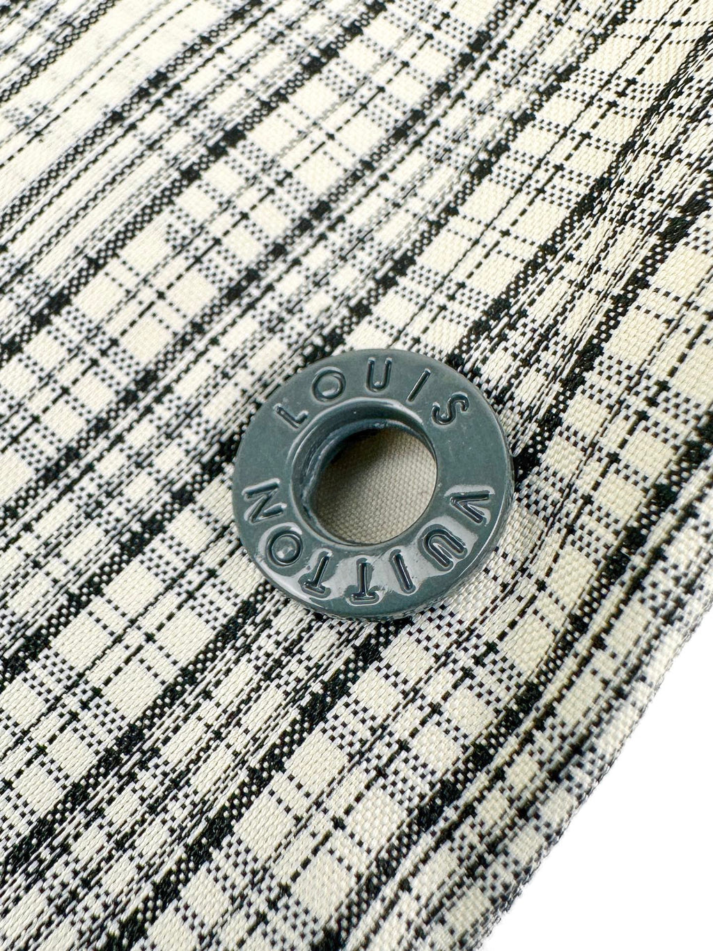2026 New Model LY Logo Checkered Hooded Jacket (AA678-C15)