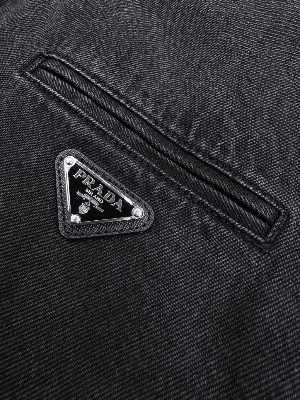 2026 New Model Triangle Brand Denim Cotton Jacket (55065-C90)