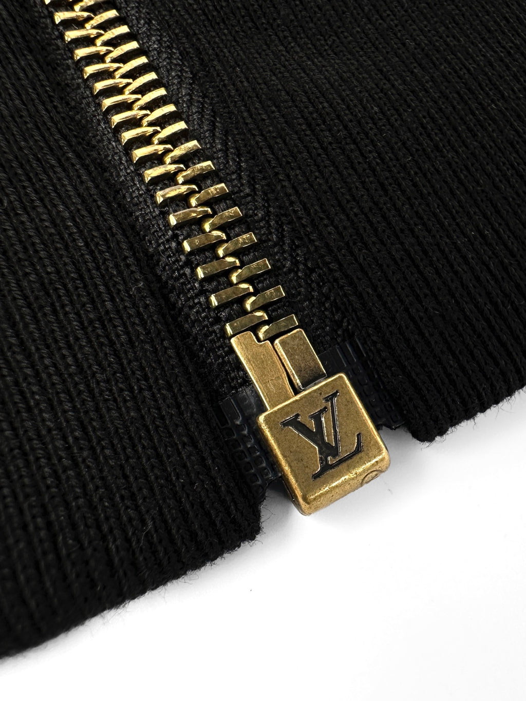2026 new model LY logo bead-studded zipper coat (AA694-B75)