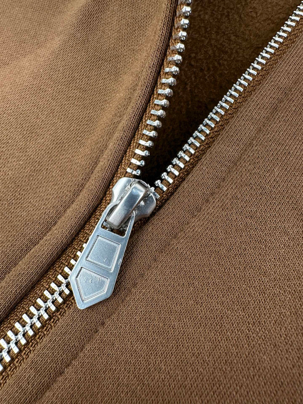 2026 New Model H Embroidered Leather Zipper Coat (AA684-B85)