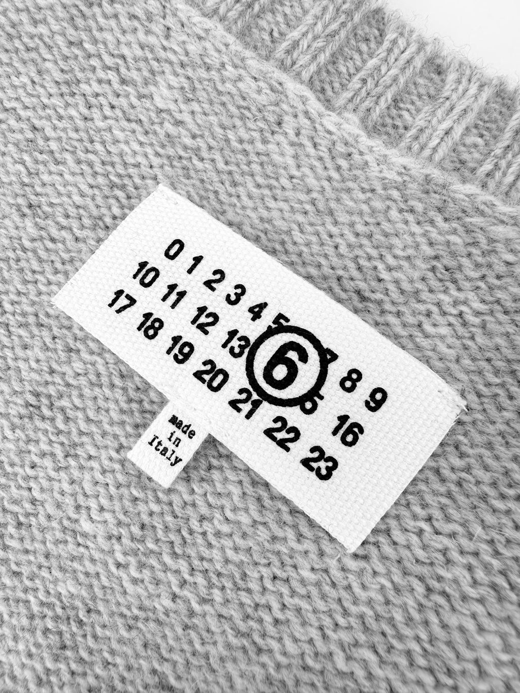 2026 Women's Mai Printed Sweater Blouse (DD186)