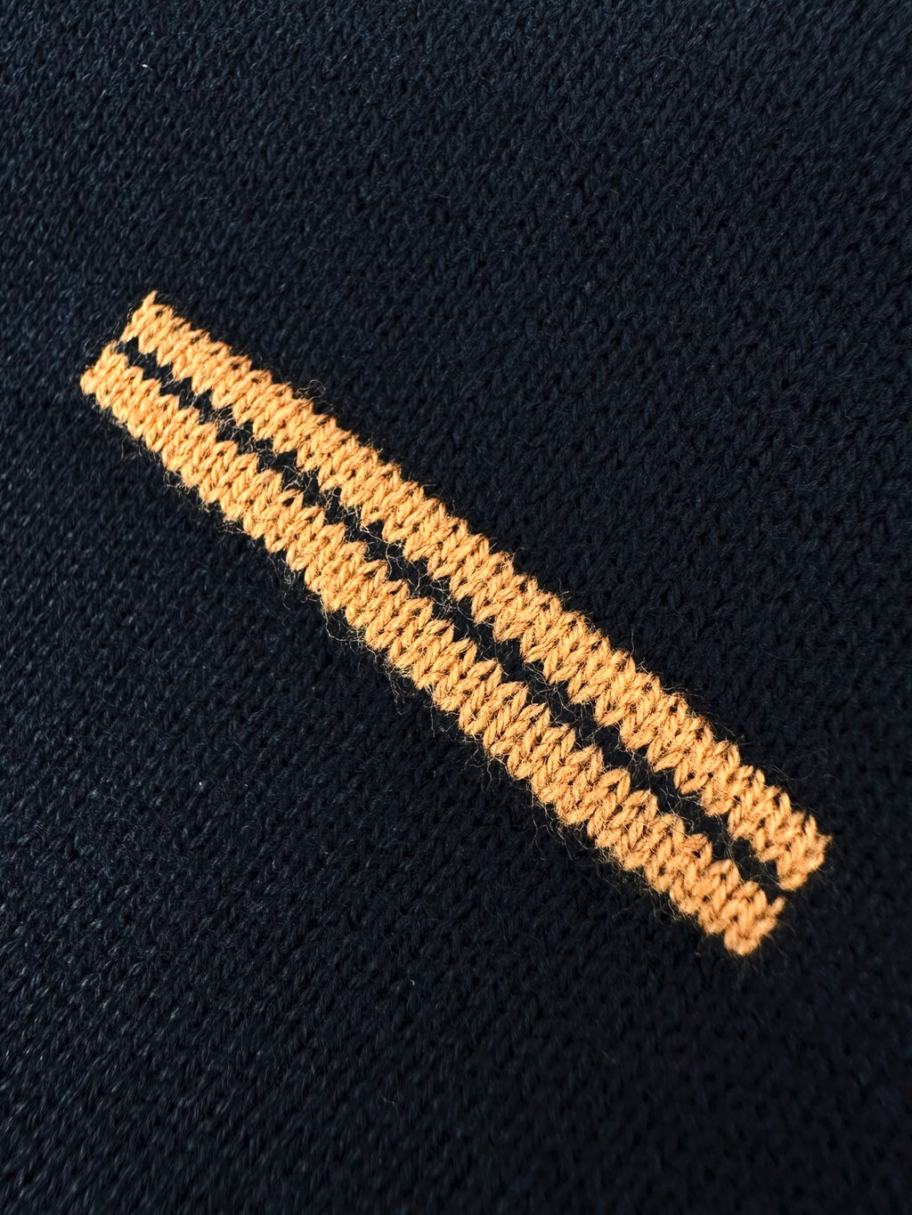 2026 New Model ZE Logo Polo Sweater (AA1031-B10)