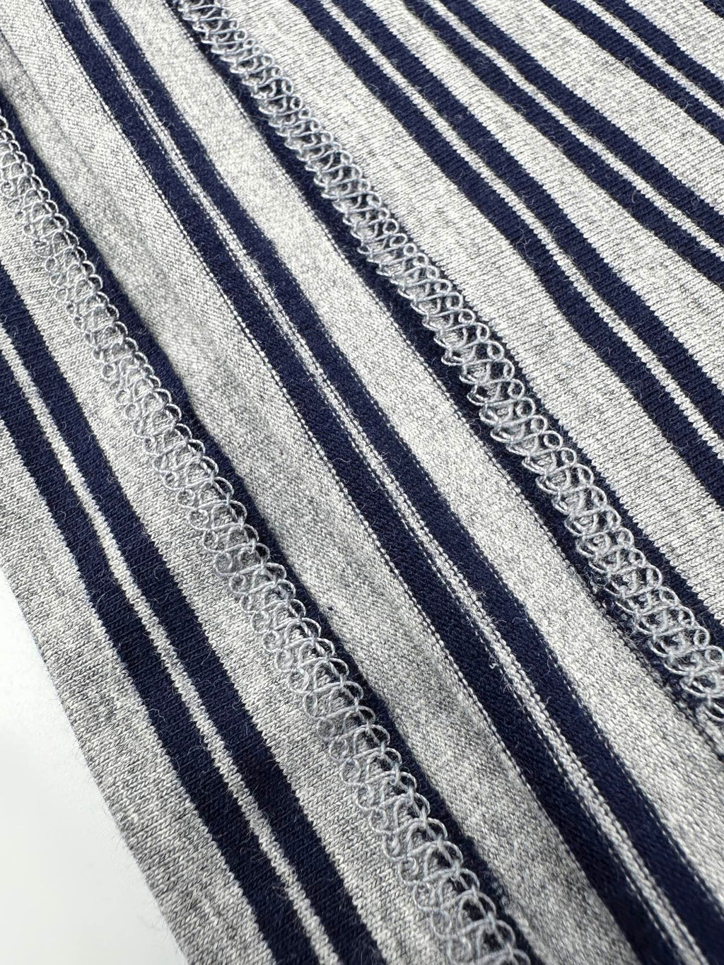 2026 New Model MM Logo Striped Long-Sleeved Shirt (CC7044-A70)