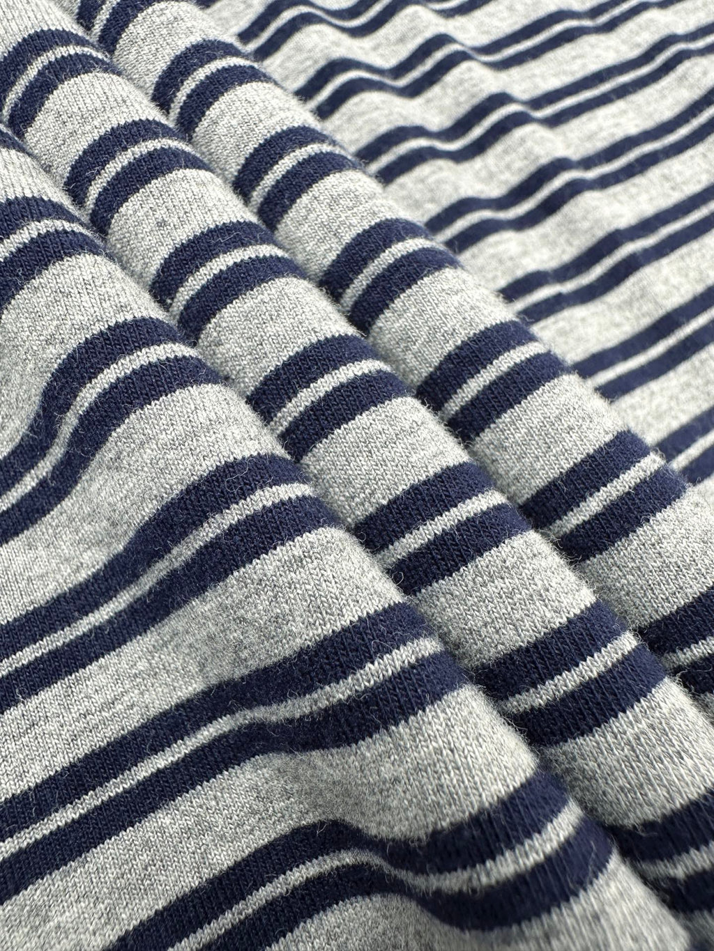 2026 New Model MM Logo Striped Long-Sleeved Shirt (CC7044-A70)