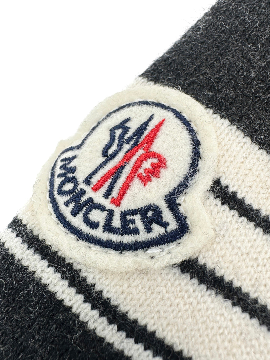 2026 New Model Mon Logo Pocket Check Shirt (AA1030-B20)