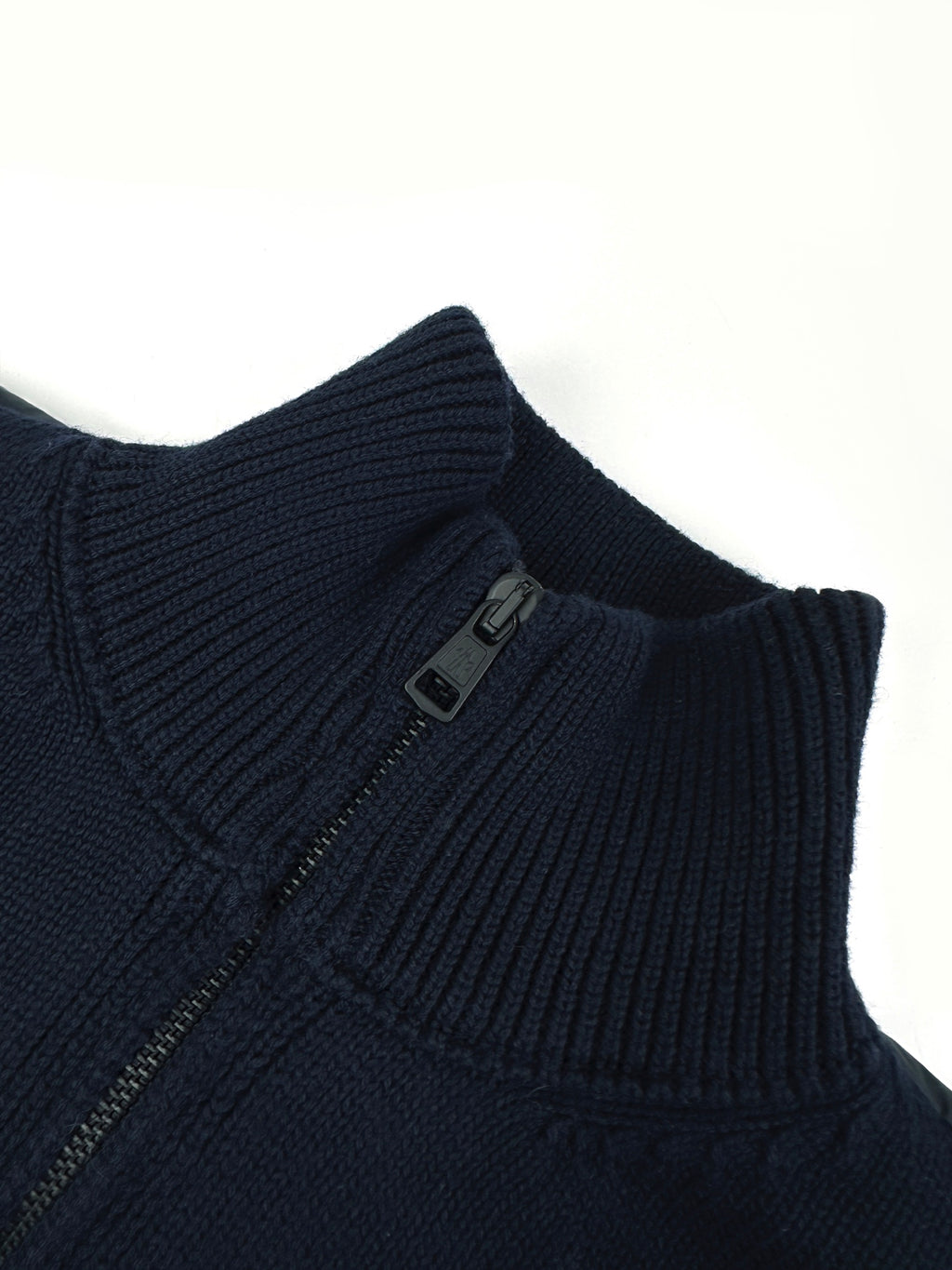 2026 New Model Mon Logo Sweater with Quilted Down Jacket (AA634-C80)