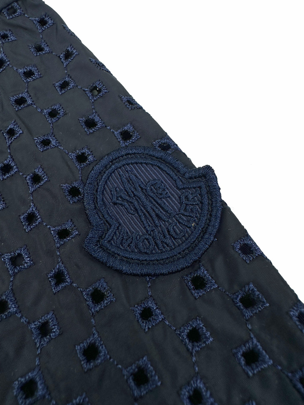 2026 Women's Mon Logo Hollowed-out Hooded Jacket (DD175)
