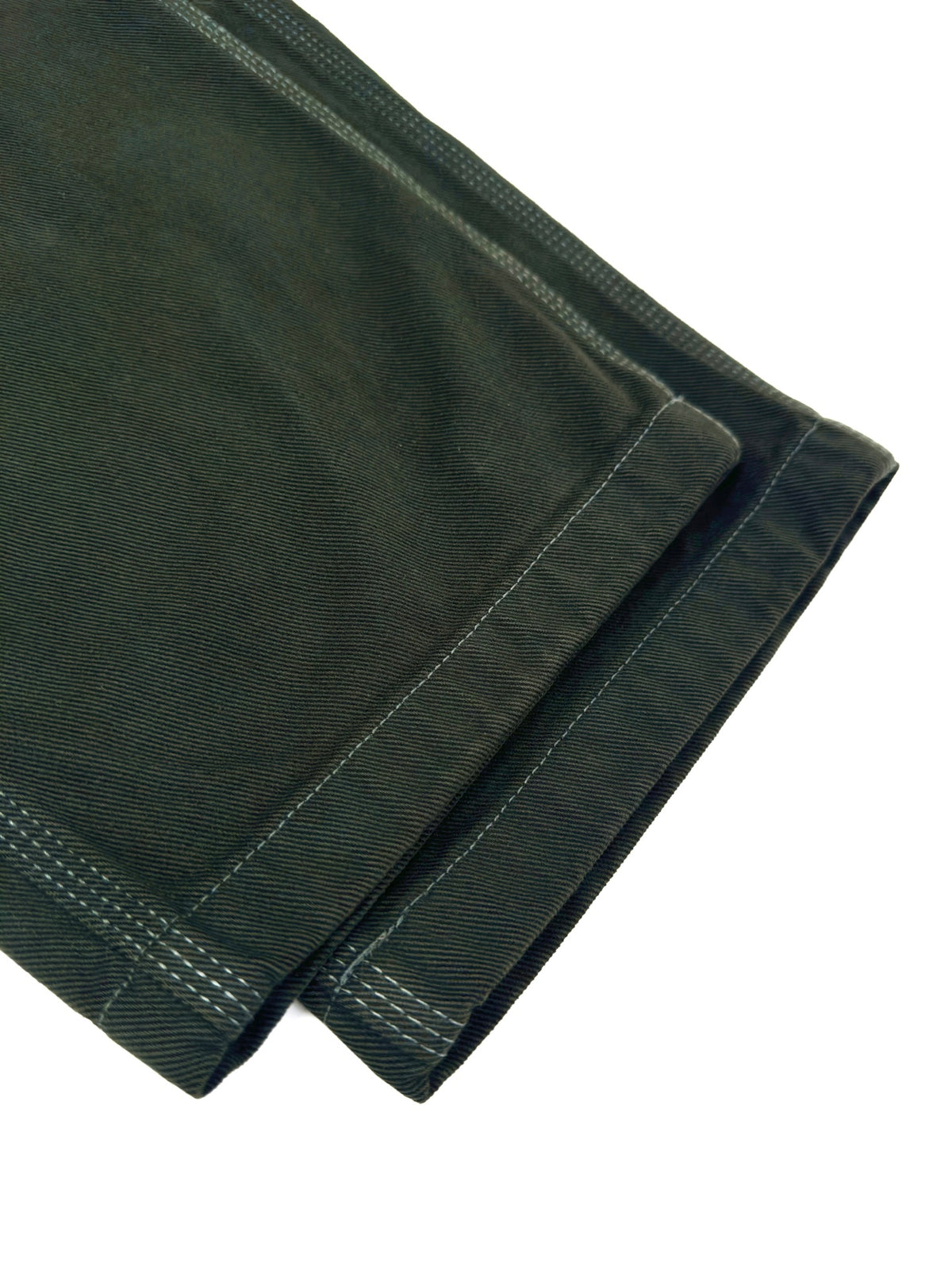 2026 New Model Triangle Brand Denim Jeans (CC7018-B75)