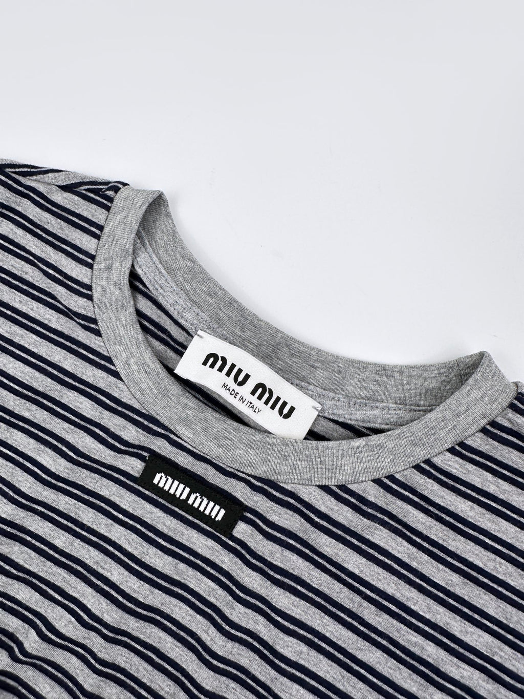 2026 Women's MM Logo Striped Long-Sleeved (FF844)