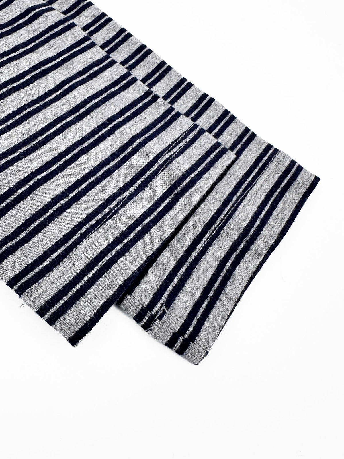 2026 Women's MM Logo Striped Long-Sleeved (FF844)
