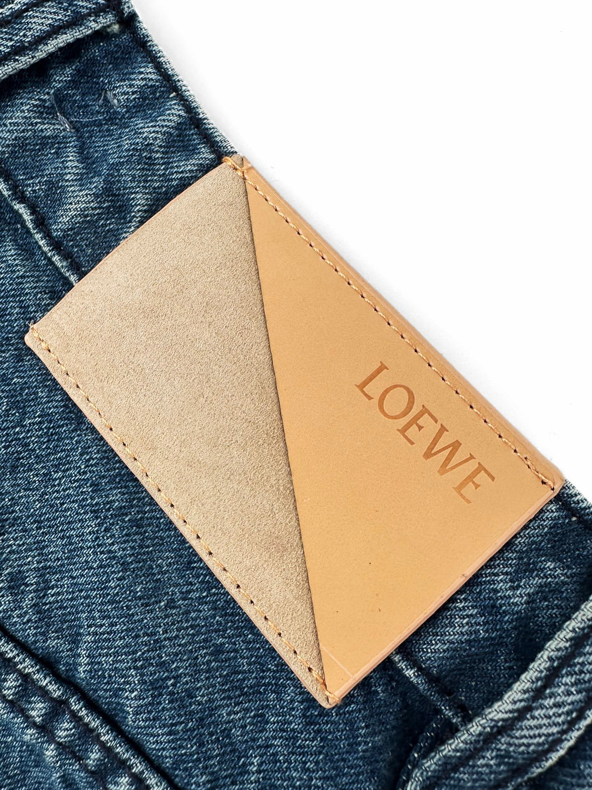 2026 Women's Way Denim Pants with Embroidered Logo (EE455)