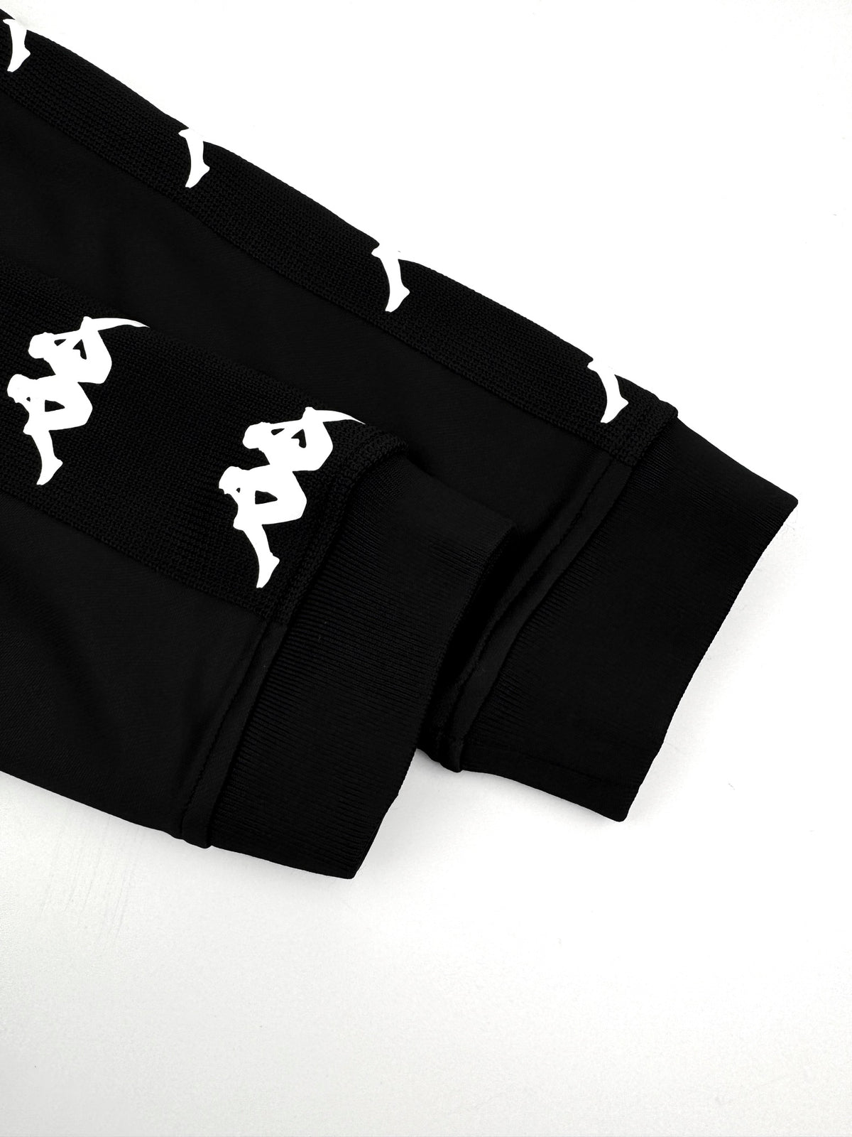 [VIP Exclusive] 2026 new model Acn logo zipper sweatshirt (25267-B85)