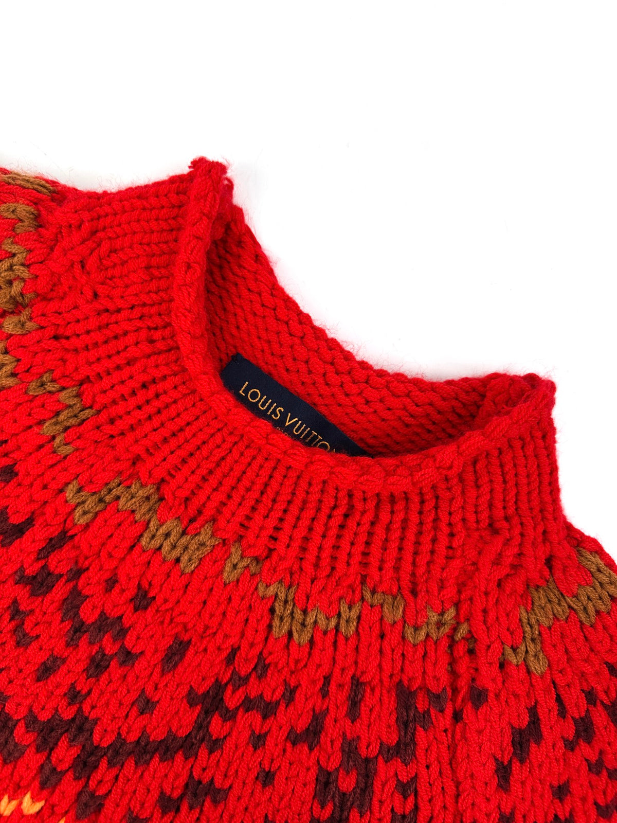 2026 New Model LY Logo Volcano Plaid Sweater (AA1019-C00)