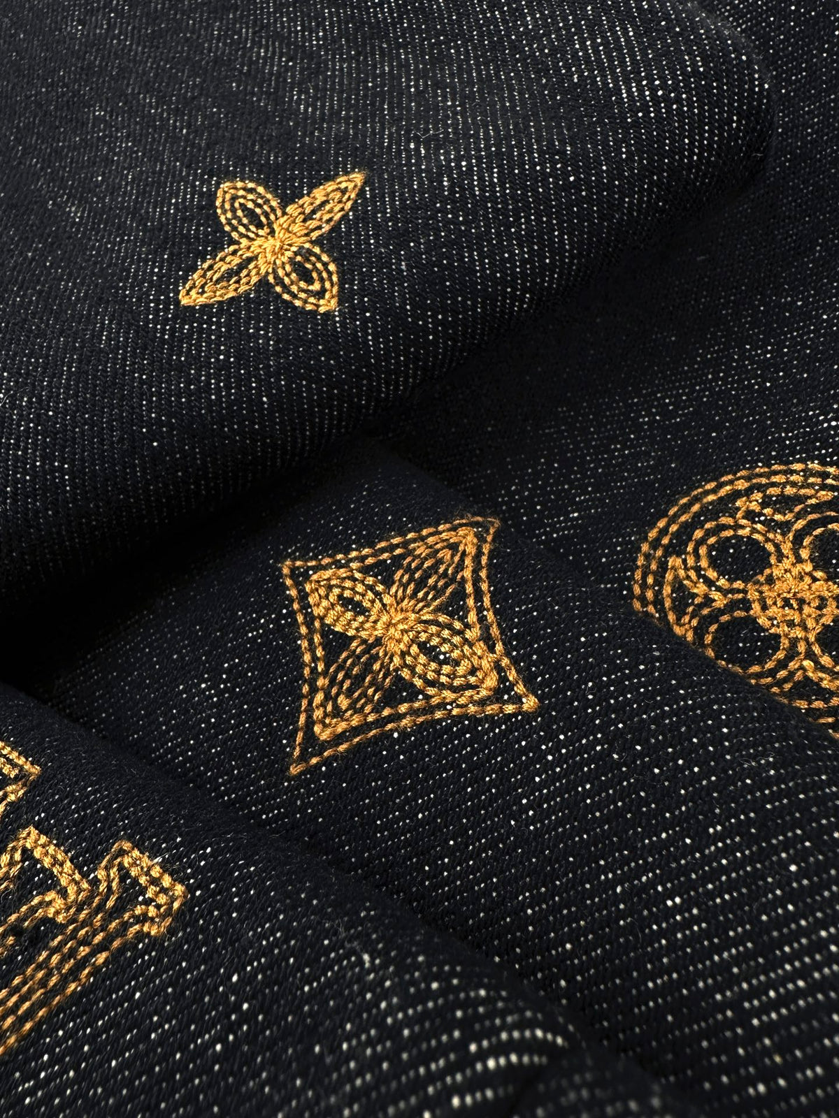 2026 new model LY embroidered logo jeans (BB4058-B70)