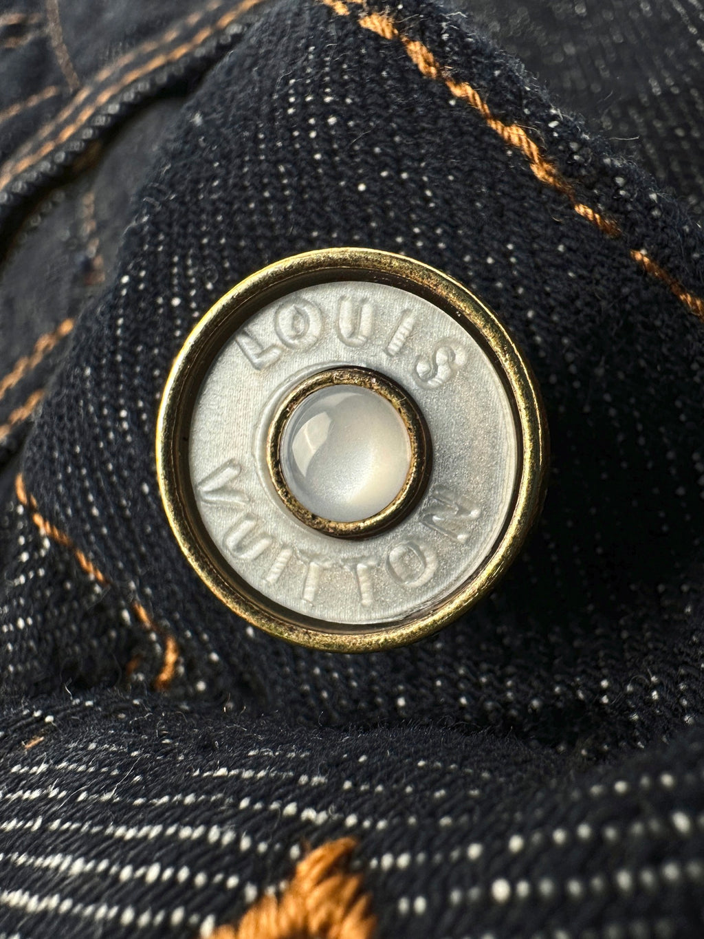 2026 new model LY embroidered logo jeans (BB4058-B70)