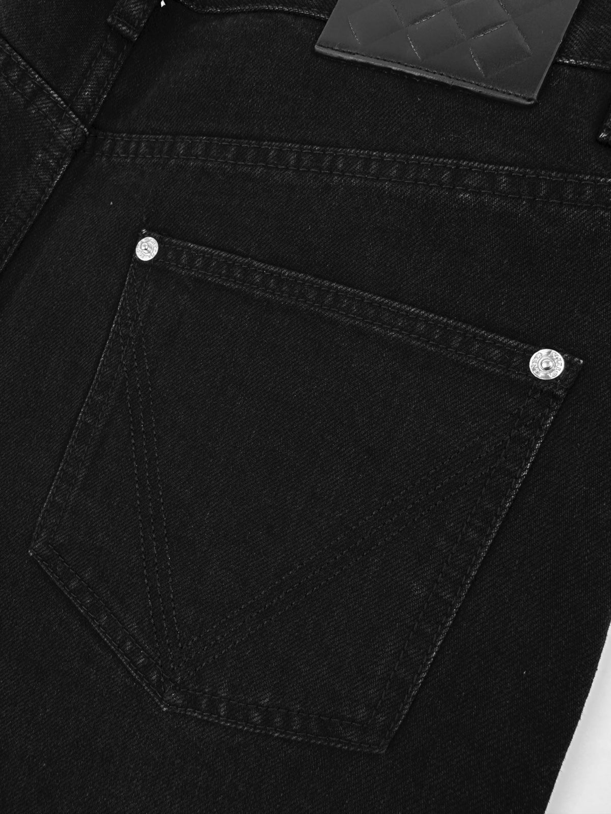 2026 New BV Knitted Leather Flared Jeans (AA1058-B75)