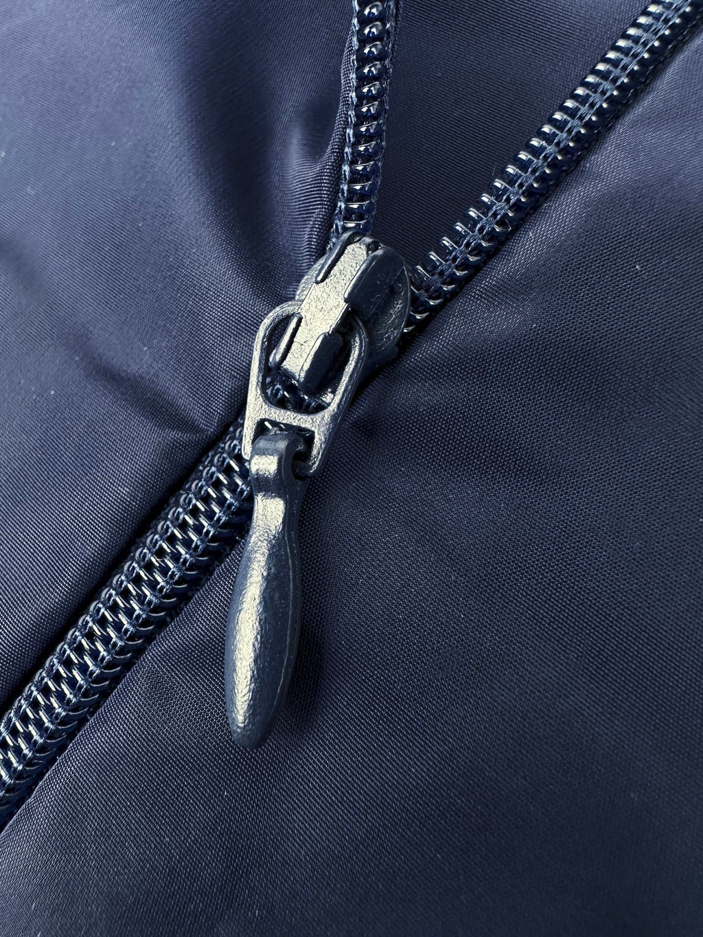 2026 Women's MM Logo Zipper Coat (DD196)
