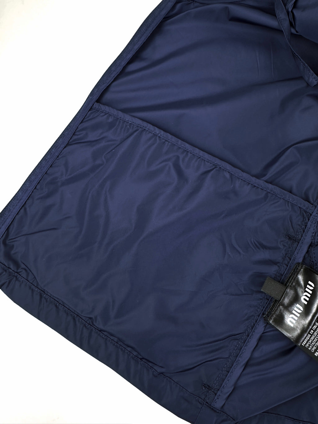 2026 Women's MM Logo Zipper Coat (DD196)