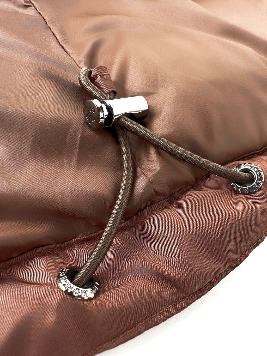 2026 New Model Mon Logo Pocket Zip Down Jacket (AA1028-E90)
