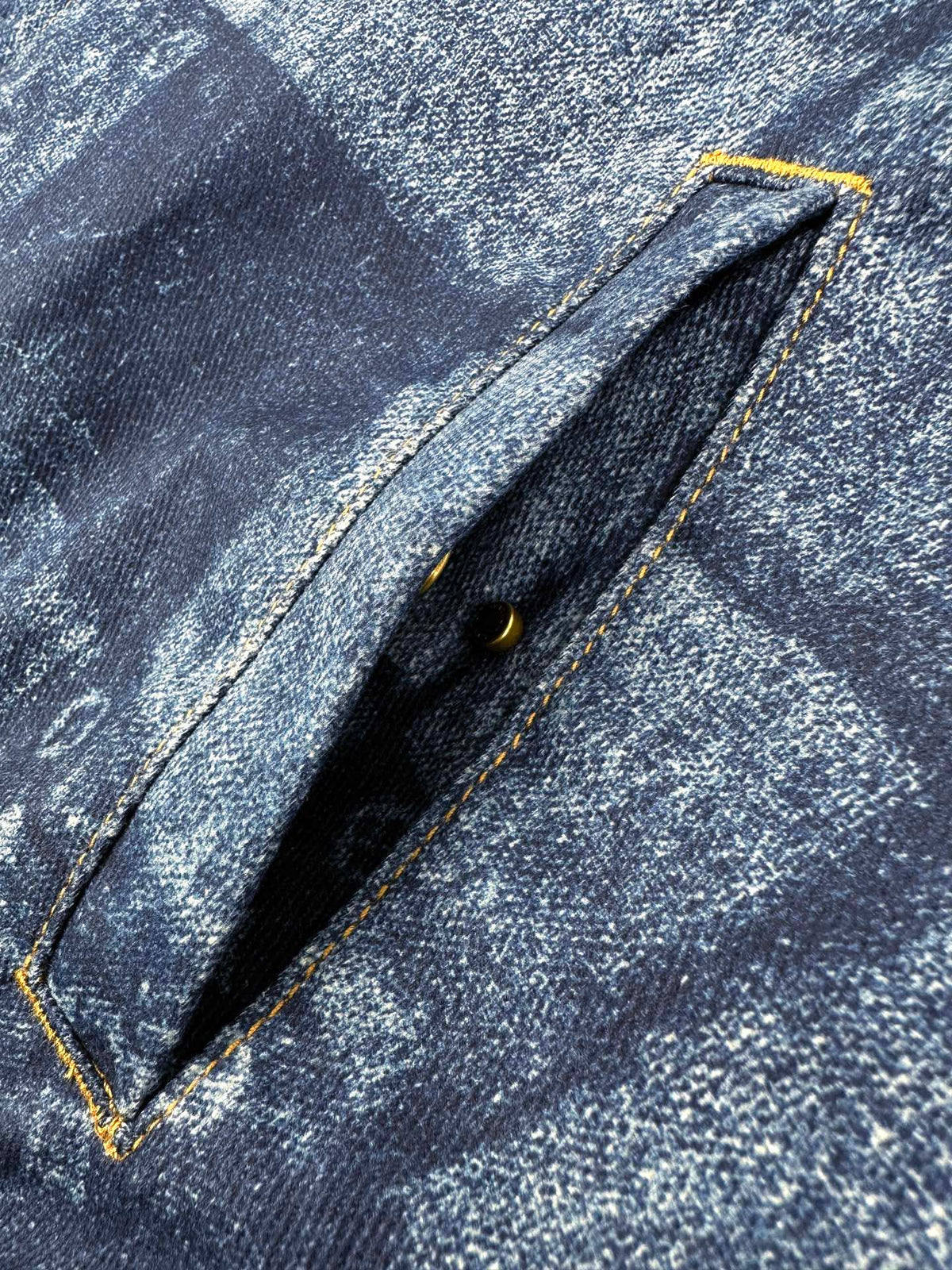 2026 New Model LY Laser-Printed Design Denim Jacket (BB901-C60)