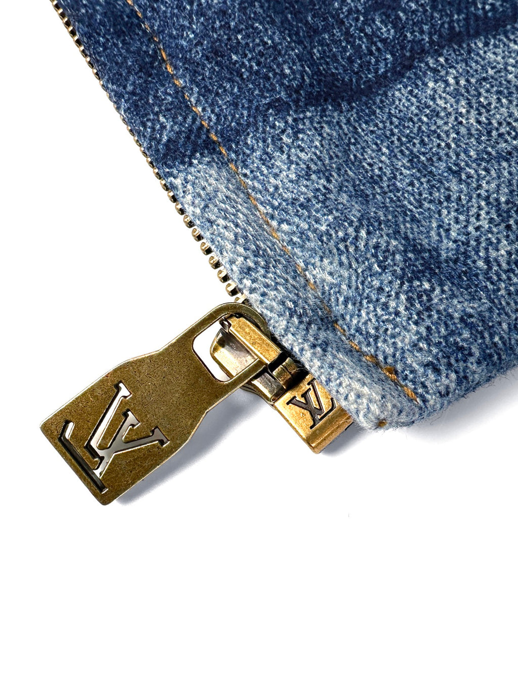 2026 New Model LY Laser-Printed Design Denim Jacket (BB901-C60)