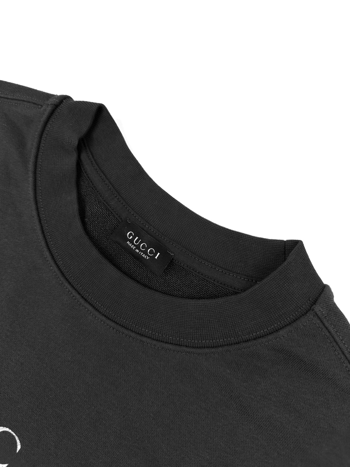 2026 New Model GU Logo Printed Sweatshirt (AA1063-A60)