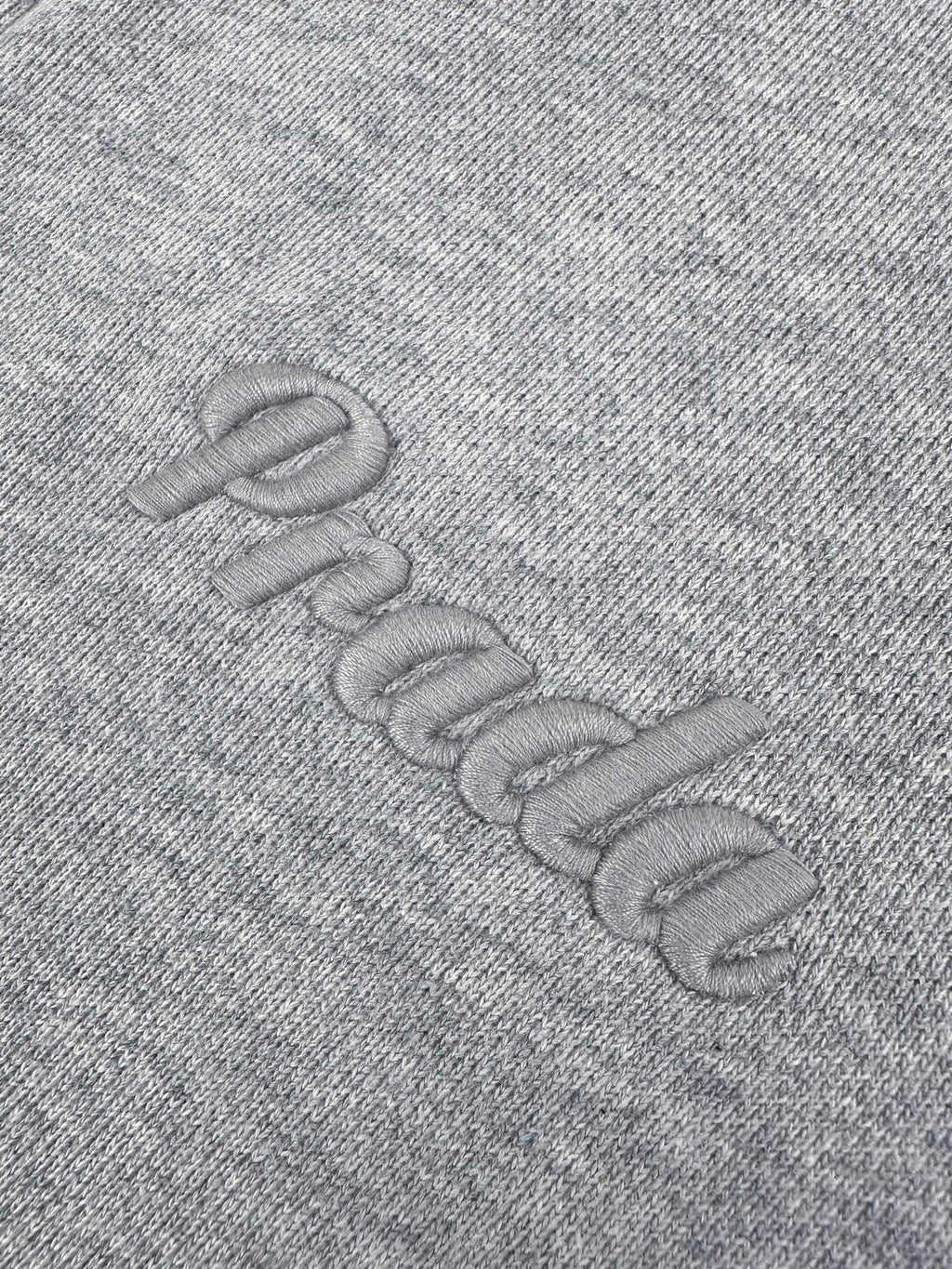 2026 new model Triangle Brand embroidered zipper coat (CC7040-B65)