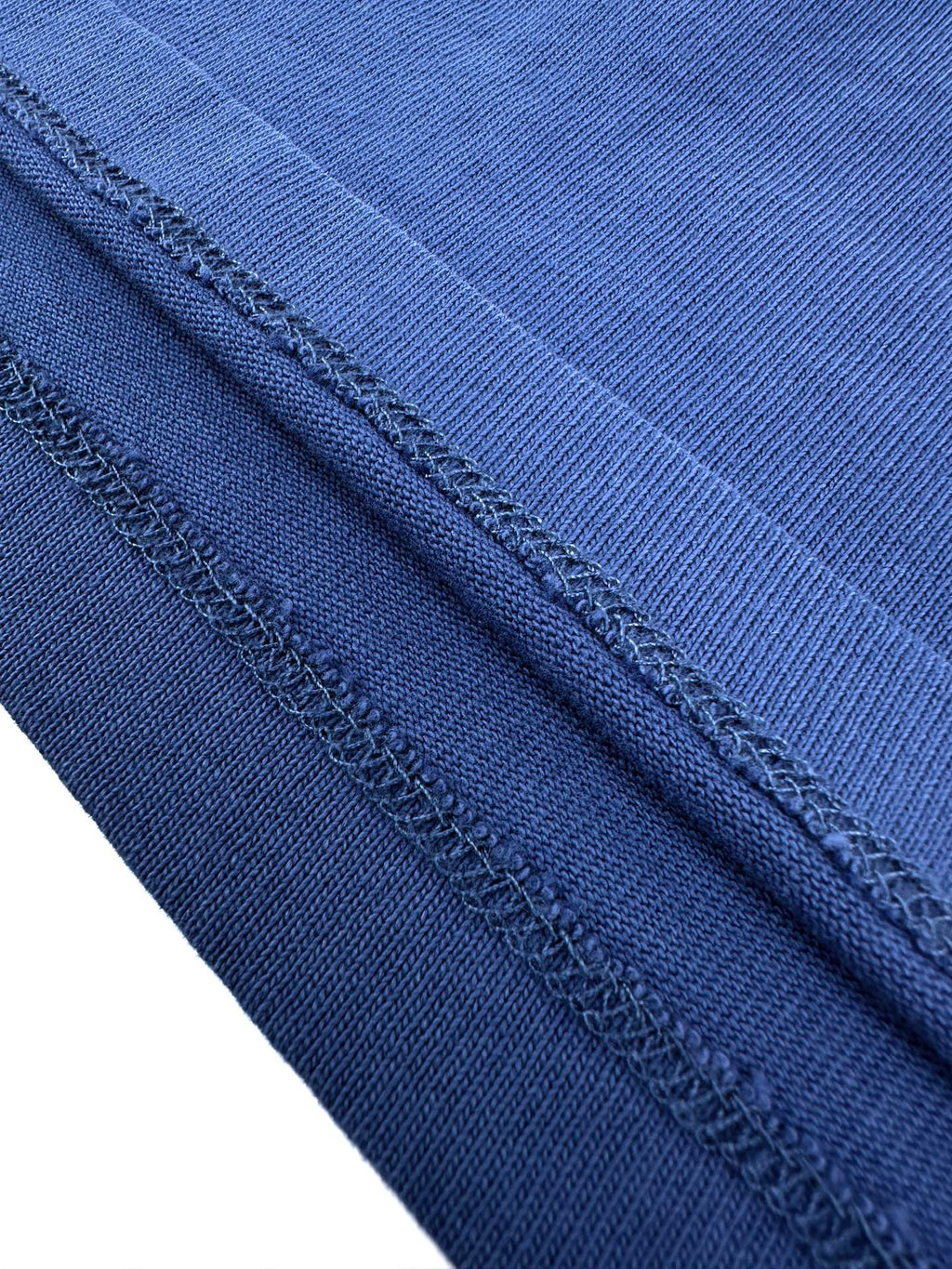 2026 New Model Triangle Brand Long-Sleeved Shirt (CC7049-A60)