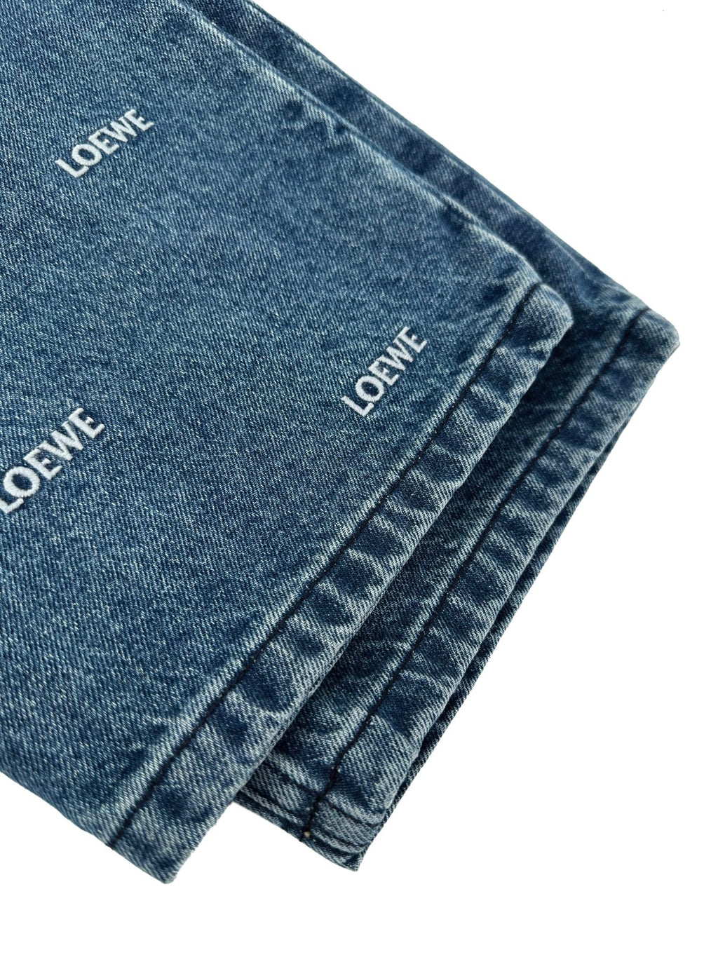 2026 New Style Way Embroidered Logo Printed Denim Pants (BB4044-B75)